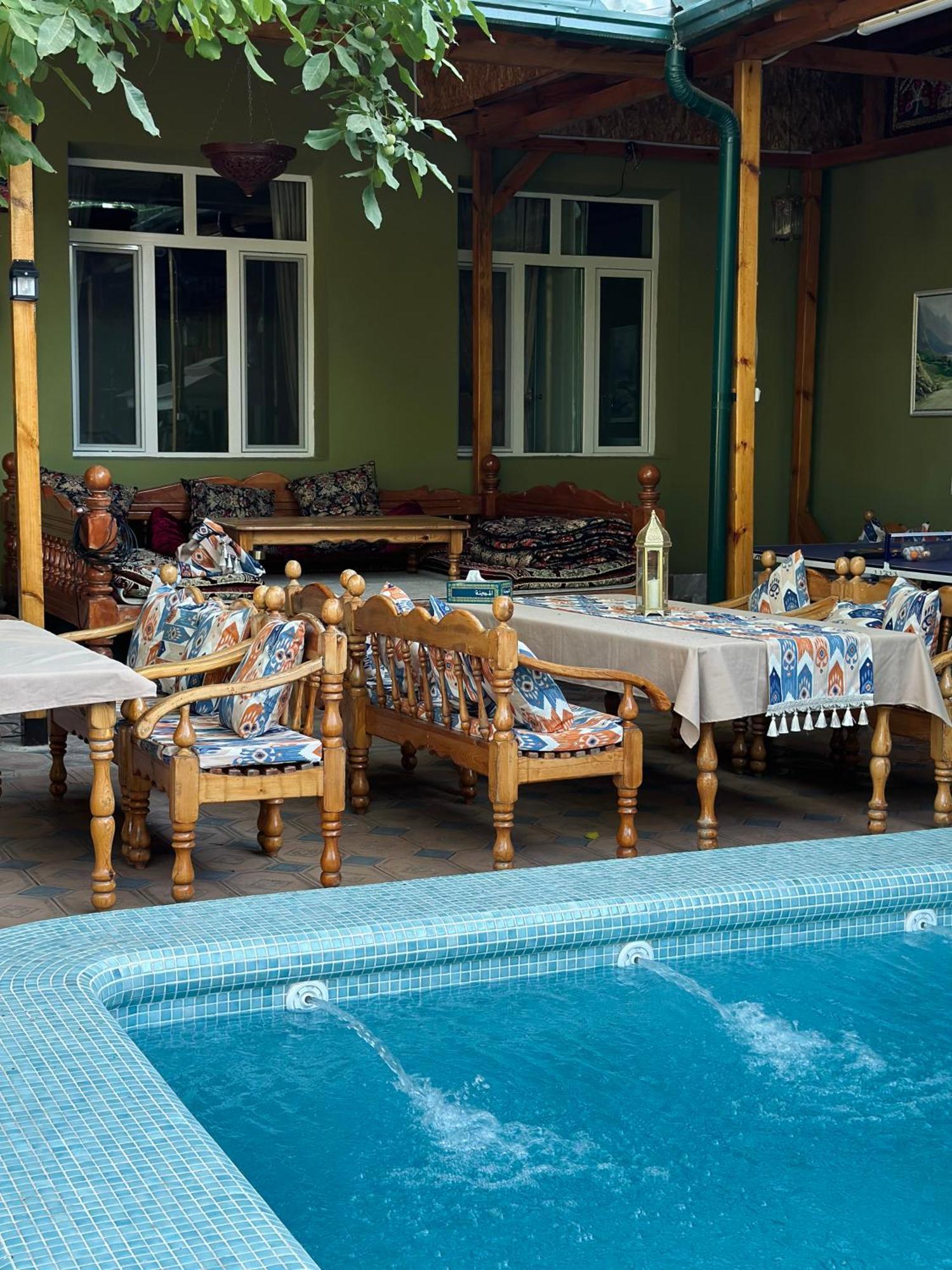 Green Yard Boutique Guesthouse 塔什干 外观 照片