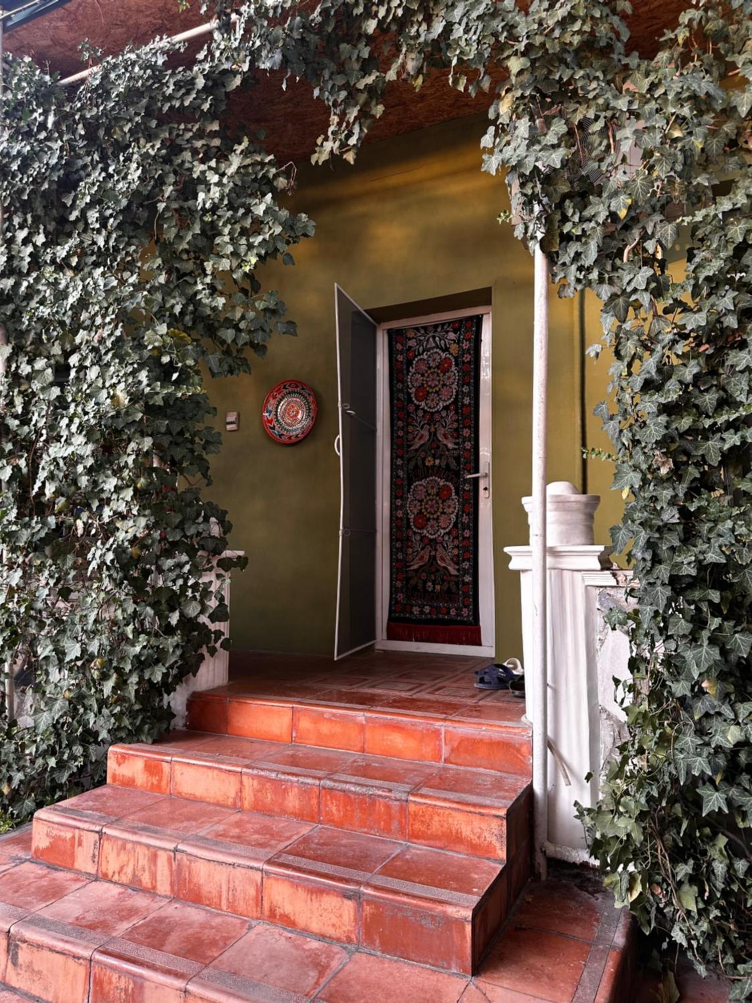 Green Yard Boutique Guesthouse 塔什干 外观 照片